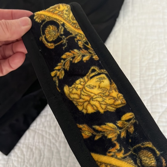 Versace - Picture 8 of 8